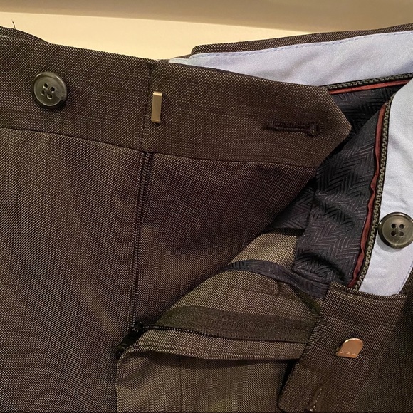 Roundtree & York Travel Smart Pants - Picture 7 of 8